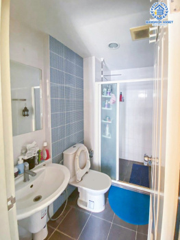 *****คอนโดมิเนียมมือสองนนทบุรี โครงการ เดอะคิทท์ ติวานนท์ เนื้อที่กว้างเกือบ 28 ตร.ม. ฟังก์ชัน 1 ห้องนอน 1 ห้องน้ำ 1 ที่จอดรถ แถมฟรี! 1 เครื่องปรับอากาศ 1 เครื่องทำน้ำอุ่น และเฟอร์นิเจอร์ บนทำเลแห่งการเดินทาง เชื่อมต่อถนนติวานนท์, ถนนชัยพฤกษ์ และถนนแจ้งวัฒนะ จองเลย!