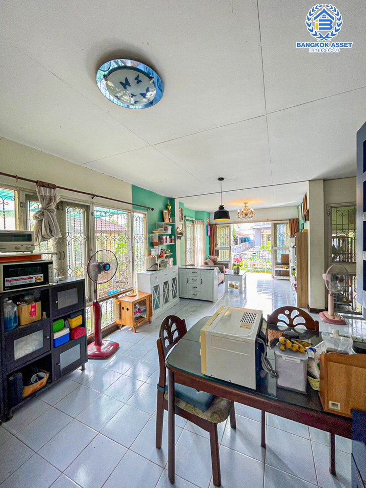 *****บ้านเดี่ยวมือสอง โครงการ ลัดดารมย์ ปิ่นเกล้า เนื้อที่ 66.50 ตร.ว. ฟังก์ชัน 4 ห้องนอน 2 ห้องน้ำ 1 ที่จอดรถ บ้านพร้อมอยู่ บรรยากาศร่มรื่น โครงการบนทำเลแห่งการเดินทาง เชื่อมต่อถนนกาญจนาภิเษก ใกล้วงเวียนพระราม5 รถไฟฟ้าสายสีม่วง "สถานีตลาดบางใหญ่" และทางด่วน "กาญจนาภิเษก"