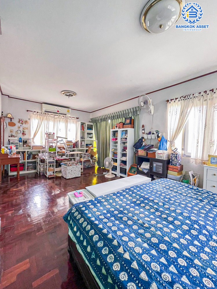 *****บ้านเดี่ยวมือสอง โครงการ ลัดดารมย์ ปิ่นเกล้า เนื้อที่ 66.50 ตร.ว. ฟังก์ชัน 4 ห้องนอน 2 ห้องน้ำ 1 ที่จอดรถ บ้านพร้อมอยู่ บรรยากาศร่มรื่น โครงการบนทำเลแห่งการเดินทาง เชื่อมต่อถนนกาญจนาภิเษก ใกล้วงเวียนพระราม5 รถไฟฟ้าสายสีม่วง "สถานีตลาดบางใหญ่" และทางด่วน "กาญจนาภิเษก"