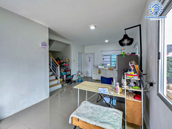 *****ทาวน์เฮ้าส์มือสองปทุมธานี โครงการ พฤกษา รังสิต-คลอง7 บ้านหลังมุม! เนื้อที่กว้างขวางเกือบ 26 ตร.ว. ฟังก์ชัน 3 ห้องนอน 2 ห้องน้ำ 1 ที่จอดรถ ติดสวนส่วนกลาง บนทำเลแห่งการเดินทาง เชื่อมต่อถนนรังสิต-นครนายก ใกล้จุดขึ้นทางด่วน "รามอินทรา-อาจณรงค์" จองเลย