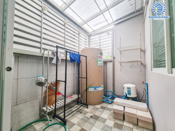 *****ทาวน์เฮ้าส์มือสองนนทบุรี โครงการ เดอะเมทโทร รัตนาธิเบศร์ หลังมุม! เนื้อที่กว้าง 20 ตร.ว. ฟังก์ชัน 3 ห้องนอน 2 ห้องน้ำ 2 ที่จอดรถ บ้านสภาพใหม่ ทำเลดี เชื่อมต่อถนนรัตนาธิเบศร์, ถนนบางกรวย-ไทรน้อย ใกล้โครงการรถไฟฟ้าสายสีม่วง "สถานีไทรม้า" และทางด่วน "งามวงศ์วาน" เดินทางสะดวก