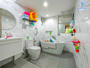 *****บ้านเดี่ยวมือสอง โครงการ บุราสิริ งามวงศ์วาน-ประชาชื่น หลังมุม เนื้อที่ 56.30 ตร.ว. ฟังก์ชัน 3 ห้องนอน 3 ห้องน้ำ 2 ที่จอดรถ ภายในบ้านสภาพใหม่มาก มีความเป็นส่วนตัว พร้อมเข้าอยู่ โครงการตั้งบนบนทำเลเดินทางสะดวก ใกล้รถไฟฟ้าสายสีม่วง "สถานีศูนย์ราชการนนทบุรี" และทางด่วน "งามวงศ์วาน"