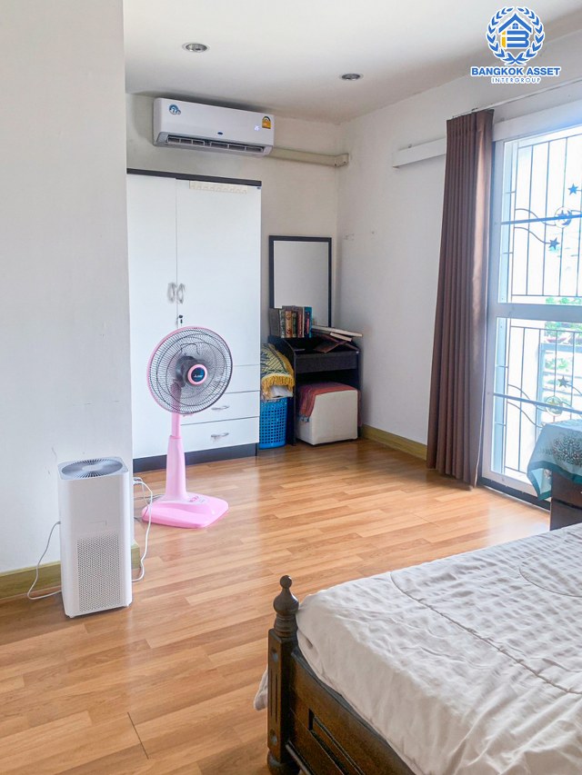 *****ทาวน์เฮ้าส์มือสองนนทบุรี โครงการ พฤกษาทาวน์เน็กซ์ นครอินทร์ เนื้อที่ 17.7 ตร.ว. ฟังก์ชัน 3 ห้องนอน 2 ห้องน้ำ 1 ที่จอดรถ แถมฟรี! 2 เครื่องปรับอากาศ บนทำเลเดินทางสะดวก ติดถนนนครอินทร์ เชื่อมต่อถนนราชพฤกษ์ ถนนกาญจนาภิเษก ใกล้จุดขึ้นทางด่วน "ศรีรัช"