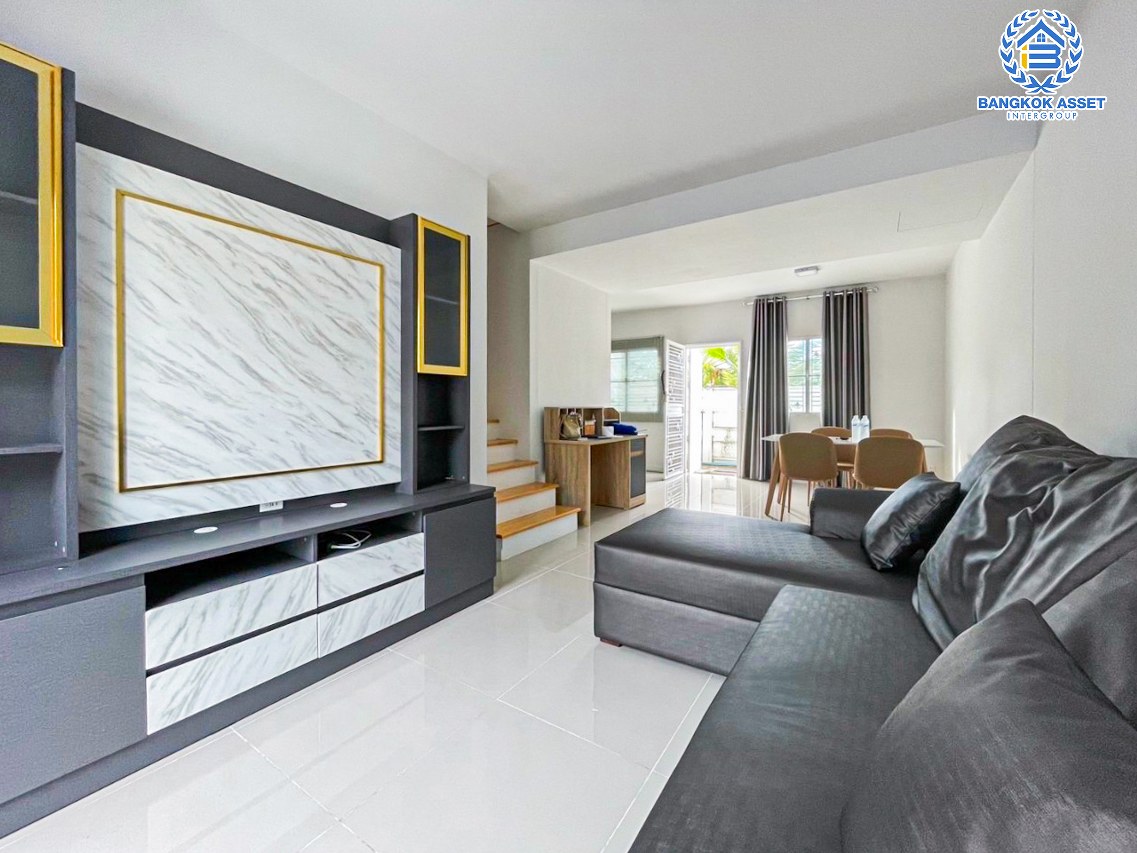 *****ทาวน์เฮ้าส์มือสองนครปฐม โครงการ พฤกษาวิลล์88 ศาลายา เนื้อที่กว้าง 20.1 ตร.ว. ฟังก์ชัน 3 ห้องนอน 2 ห้องน้ำ 1 ที่จอดรถ บ้านสภาพดี ภายในใหม่สุดๆ บนทำเลแห่งการเดินทาง เชื่อมต่อ ถนนศาลาธรรมสพน์, ถนนบรมราชชนี ใกล้มหาวิทยาลัยมหิดล