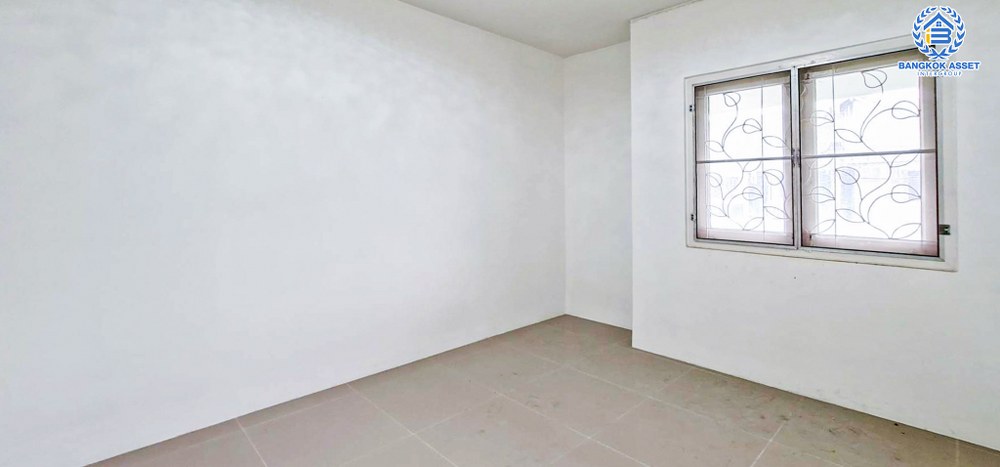 *****ทาวน์เฮ้าส์มือสอง โครงการ พฤกษา12 คลอง3 เนื้อที่ 24 ตร.ว. ฟังก์ชัน 4 ห้องนอน 2 ห้องน้ำ 2 ที่จอดรถ สภาพภายในดีมาก มีความเป็นส่วนตัวมาก โครงการบนทำเลเดินทางสะดวก เชื่อมต่อถนนวงแหวนรอบนอก ใกล้รถไฟฟ้าสายสีแดง "สถานีรังสิต" และทางยกระดับดอนเมืองโทลล์เวย์