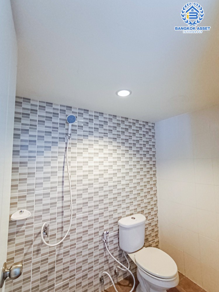 *****ทาวน์เฮ้าส์มือสอง โครงการ พฤกษา76 กาญจนาภิเษก เนื้อที่ 20.30 ตร.ว. ฟังก์ชัน 2 ห้องนอน 2 ห้องน้ำ 1 ที่จอดรถ สภาพสวยพร้อมอยู่ รีโนเวทใหม่ สิ่งอำนวยความสะดวกครบครัน ทำเลเดินทางสะดวก เชื่อมต่อกาญจนาภิเษก ใกล้เซ็นทรัลเวสต์เกต และโครงการรถไฟฟ้าสายสีม่วง "สถานีตลาดบางใหญ่"