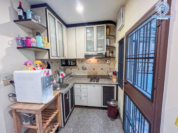 *****ทาวน์โฮมมือสอง 3 ชั้น จากแบรนด์ AP โครงการ บ้านกลางเมือง ลาดพร้าว71 พร้อมฟังก์ชัน 3 ห้องนอน 4 ห้องน้ำ ภายในสภาพดีมาก บนทำเลที่ดีเดินทางในเมืองสะดวกสบาย เชื่อมต่อถนนลาดพร้าว ถนนโชคชัย4 ถนนลาดพร้าว ถนนนาคนิวาส ใกล้จุดขึ้นทางด่วน "รามอินทรา-อาจณรงค์"