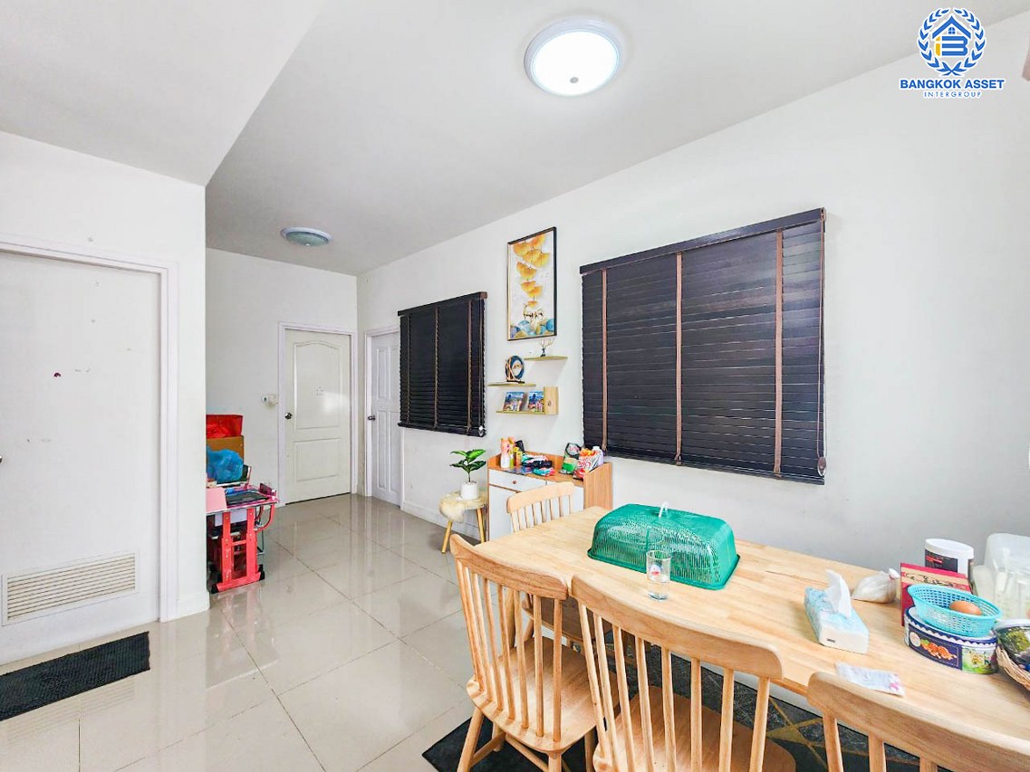 *****บ้านแฝดมือสองนนทุบรี โครงการ แลนซีโอคริป ปิ่นเกล้า-พระราม5 คุณภาพระดับ ลลิล พร็อพเพอร์ตี้ เนื้อที่กว้างมากถึง 38.5 ตร.ว. ฟังก์ชัน 4 ห้องนอน 2 ห้องน้ำ 2 ที่จอดรถ บนทำเลเชื่อมต่อ ถนนกาญจนาภิเษก, ถนนบางม่วง-บางคูลัด, ถนนนครอินทร์ และยังใกล้ทางด่วน "ศรีรัช"