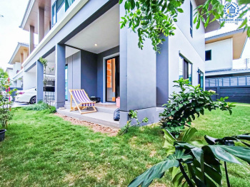 *****บ้านเดี่ยวมือสอง โครงการ สราญสิริ รังสิต เนื้อที่ 68.80 ตร.ว. ฟังก์ชัน 4 ห้องนอน 4 ห้องน้ำ 2 ที่จอดรถ บ้านหลังใหญ่ ภายในเหมือนใหม่พร้อมอยู่ บนทำเลเดินทางสะดวก เชื่อมต่อถนนรังสิต-ปทุมธานี ถนนคลองหลวง ใกล้รถไฟฟ้าสายสีแดง "สถานีรังสิต" และจุดขึ้นทางด่วน "ศรีรัช"