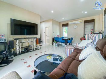 *****บ้านเดี่ยวมือสอง โครงการ ปริญญดา พุทธมณฑลสาย2 หลังมุม เนื้อที่ 103.60 ตร.ว. ฟังก์ชัน 4 ห้องนอน 5 ห้องน้ำ 2 ที่จอดรถ อยู่ใกล้ส่วนกลางโครงการ ภายในสภาพสวย ทำเลเดินทางสะดวก เชื่อมต่อถนนพุทธมณฑลสาย2 ใกล้รถไฟฟ้าสายสีนํ้าเงิน "สถานีหลักสอง" และจุดขึ้นทางคู่ขนานลอยฟ้าบรมราชชนนี...