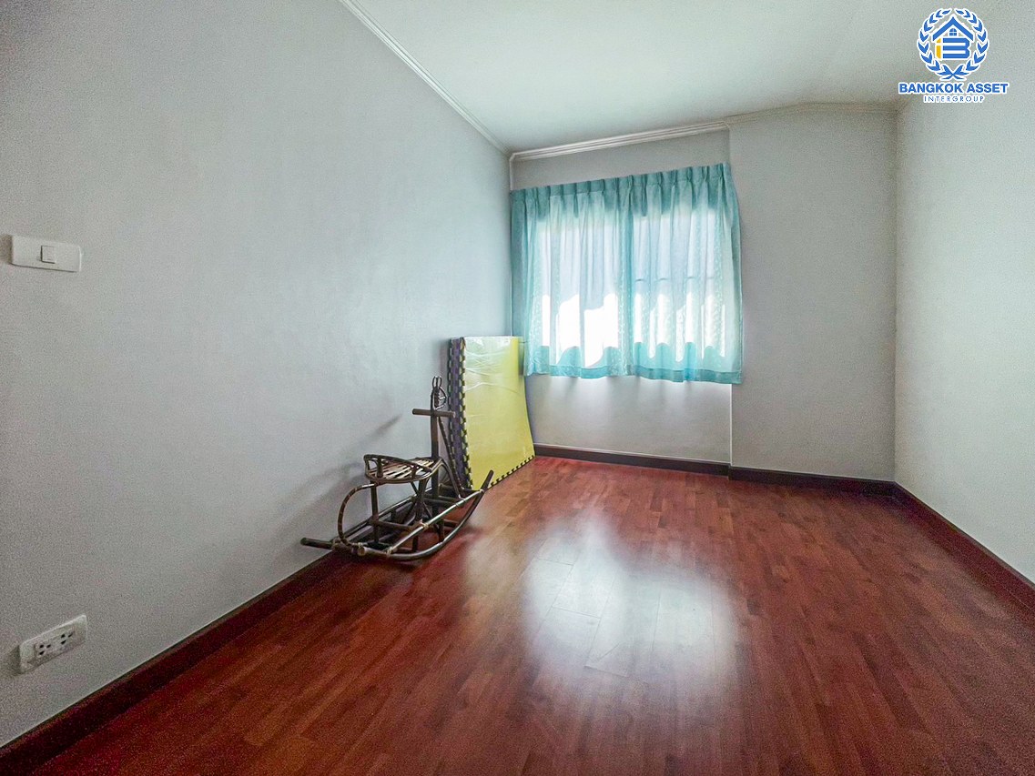 *****บ้านเดี่ยวมือสองนนทบุรี โครงการ ศุภาลัย พาร์ควิลล์ ราชพฤกษ์-วงแหวน345 เนื้อที่กว้างขวางถึง 60.8 ตร.ว. ฟังก์ชัน 3 ห้องนอน 3 ห้องน้ำ 4 ที่จอดรถ บ้านหลังใหญ่ ตกแต่งภายในสไตล์โมเดิร์น บนทำเลเดินทางสะดวก เชื่อมต่อ ถนนสะพานนนทบุรี-บางบัวทอง, ถนนราชพฤกษ์, ถนนบางบัวทอง-สุพรรณบุรี จองเลย!