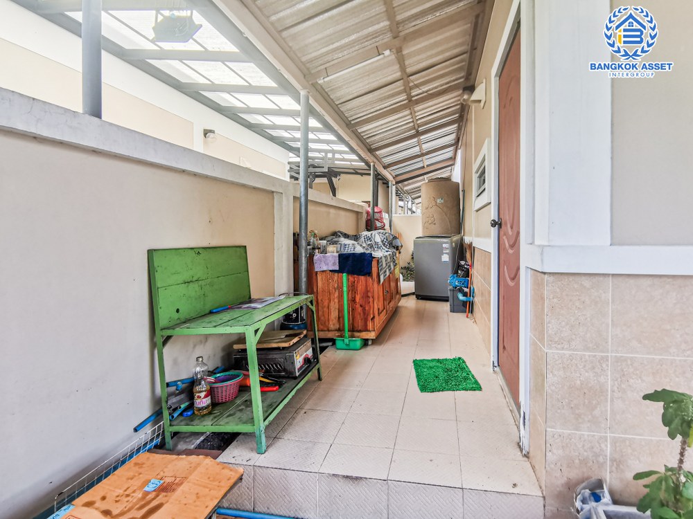 *****บ้านแฝดมือสอง โครงการ วราวิลล์ ราชพฤกษ์-345 หลังมุม เนื้อที่ 40.40 ตร.ว. ฟังก์ชัน 3 ห้องนอน 3 ห้องน้ำ 2 ที่จอดรถ พื้นที่กว้างขวาง ภายในบ้านสภาพดีมาก พร้อมเข้าอยู่ได้ทันที แถมฟรี! เครื่องปรับอากาศ บนทำเลเดินทางสะดวก เชื่อมต่อถนน345 ถนนราชพฤกษ์ ถนนสะพานนนทบุรี-บางบัวทอง