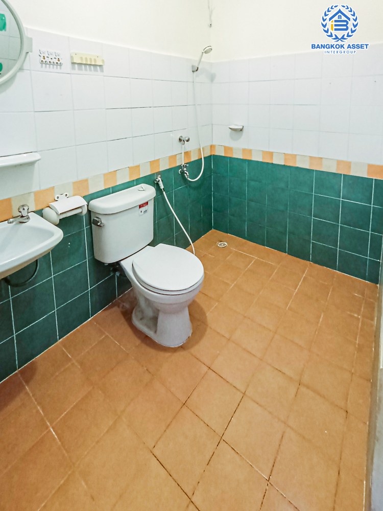 *****ทาวน์เฮ้าส์มือสองนนทบุรี โครงการ พฤกษา39 กาญจนาภิเษก เนื้อที่ 16 ตร.ว. ฟังก์ชัน 3 ห้องนอน 2 ห้องน้ำ 1 ที่จอดรถ บ้านสภาพใหม่ บนทำเลดี เชื่อมต่อ ถนนกาญจนาภิเษก, ถนนรัตนาธิเบศร์ ใกล้รถไฟฟ้าสายสีม่วง "สถานีตลาดบางใหญ่" และทางด่วน "ศรีรัช" จองเลย!