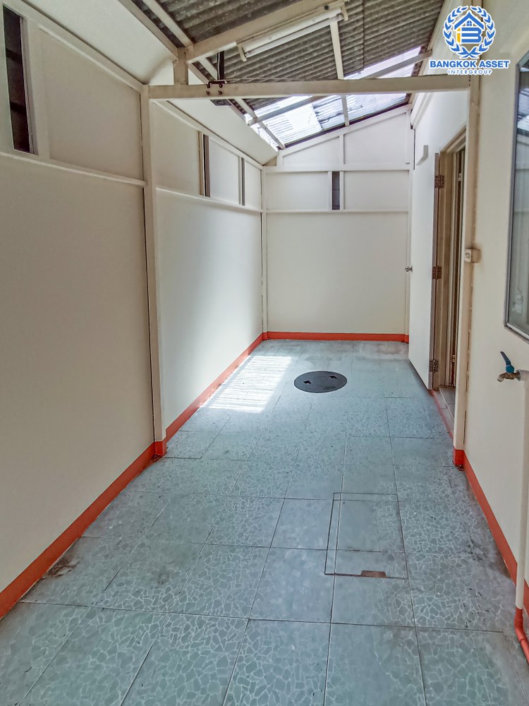 *****ทาวน์เฮ้าส์มือสองนนทบุรี โครงการ พฤกษา39 กาญจนาภิเษก เนื้อที่ 16 ตร.ว. ฟังก์ชัน 3 ห้องนอน 2 ห้องน้ำ 1 ที่จอดรถ บ้านสภาพใหม่ บนทำเลดี เชื่อมต่อ ถนนกาญจนาภิเษก, ถนนรัตนาธิเบศร์ ใกล้รถไฟฟ้าสายสีม่วง "สถานีตลาดบางใหญ่" และทางด่วน "ศรีรัช" จองเลย!