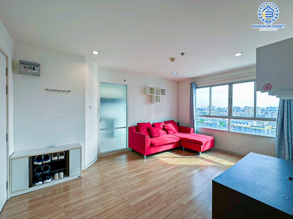 *****คอนโดมือสอง โครงการ ลุมพินี วิลล์ รามคำแหง 60/2 พื้นที่ใช้สอย 46.08 ตร.ม. ฟังก์ชัน 2 ห้องนอน 2 ห้องน้ำ 1 ที่จอดรถ พร้อมอยู่ ตอบโจทย์ไลฟ์สไตล์คนเมือง บนทำเลเดินสะดวก เชื่อมต่อถนนรามคำแหง ถนนศรีนครินทร์ ถนนลาดพร้าว ใกล้รถไฟฟ้าสายสีเหลือง "สถานีแยกลำสาลี" และจุดขึ้นทางด่วน "ศรีรัช"