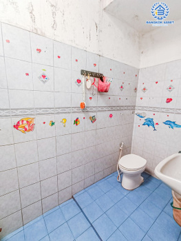 *****ทาวน์เฮ้าส์มือสอง ซอยไทยานนท์16/2 เลี่ยงเมืองนนท์ เนื้อที่ 17.30 ตร.ว. ฟังก์ชัน 2 ห้องนอน 2 ห้องน้ำ 1 ที่จอดรถ บ้านสภาพดี พร้อมเข้าอยู่ บนทำเลเดินทางสะดวก เชื่อมต่อถนนรัตนาเบศร์ ถนนเลี่ยงเมืองนนทบุรี ใกล้รถไฟฟ้าสายสีม่วง "สถานีสะพานพระนั่งเกล้า"