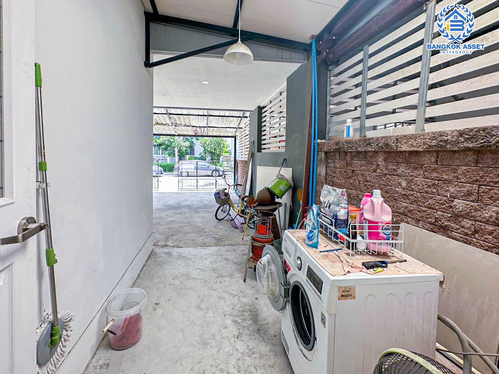 *****บ้านแฝดมือสอง โครงการ เอโทล บาหลีบีช มอเตอร์เวย์-ลาดกระบัง เนื้อที่ 45.50 ตร.ว. ฟังก์ชัน 3 ห้องนอน 2 ห้องน้ำ 2 ที่จอดรถ ภายในสภาพดี พร้อมเข้าอยู่ แถมฟรี! เครื่องปรับอากาศ บนทำเลดี เชื่อมต่อถนนเทพราช-ลาดกระบัง ใกล้รถไฟฟ้า Airport Rail Link ลาดกระบัง และจุดขึ้นมอเตอร์เวย์ลาดกระบัง