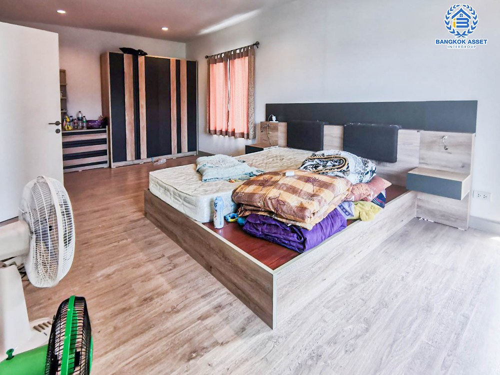 *****บ้านเดี่ยวมือสอง โครงการ เดอะ แพลนท์ แจ้งวัฒนะ-ราชพฤกษ์  เนื้อที่กว้าง 58.3 ตร.ว. ฟังก์ชัน 3 ห้องนอน 2 ห้องน้ำ 2 ที่จอดรถ สภาพพร้อมอยู่ บรรยากาศเป็นส่วนตัว แถมฟรี! เครื่องปรับอากาศ บนทำเลเดินทางสะดวก เชื่อมต่อถนน345 ถนนชัยพฤกษ์ ถนนราชพฤกษ์ และจุดขึ้นทางด่วน "แจ้งวัฒนะ"