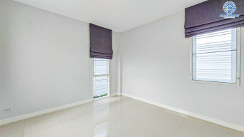 *****บ้านเดี่ยวมือสองนนทบุรี โครงการ ชวนชมพาร์ค2 บางกรวย-ไทรน้อย หลังมุม! เนื้อที่กว้างถึง 71.6 ตร.ว. ฟังก์ชัน 4 ห้องนอน 3 ห้องน้ำ 2 ที่จอดรถ บ้านสวย พร้อมเข้าอยู่ บนทำเลแห่งการเดินทาง เชื่อมต่อถนนบางกรวย-กรุงเทพ, ถนนกาญจนาภิเษก ใกล้ทางด่วน "แจ้งวัฒนะ"