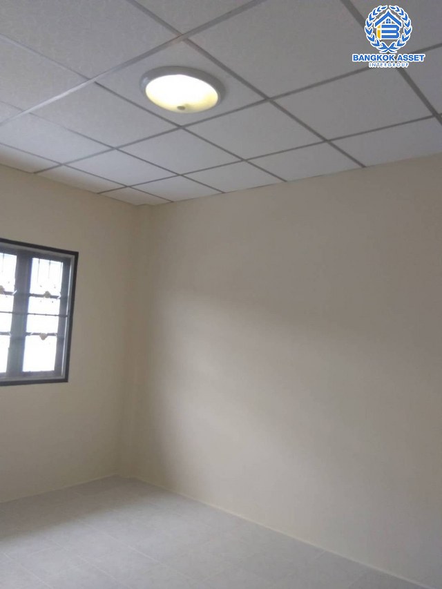 *****อาคารพาณิชย์มือสองนนทบุรี โครงการ ขวัญเจริญแลนด์ บางกรวย-ไทรน้อย เนื้อที่ 18.1 ตร.ว. ฟังก์ชัน 3 ห้องนอน 3 ห้องน้ำ 1 ที่จอดรถ อาคารพาณิชย์เปิดกิจการได้ บนทำเลเชื่อมต่อถนนราชพฤกษ์, ถนนรัตนาธิเบศร์ ใกล้จุดขึ้นทางด่วน "ศรีรัช" และรถไฟฟ้าสายสีม่วง "สถานีบางพลี" เพียง 15 นาทีเท่านั้น !!