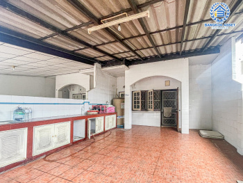 *****ทาวน์เฮ้าส์มือสองกรุงเทพมหานคร หมู่บ้าน กฤษดานคร 16-17 บรมราชชนนี เนื้อที่กว้าง 20 ตร.ว. ฟังก์ชัน 2 ห้องนอน 2 ห้องน้ำ 1 ที่จอดรถ บ้านสภาพดี บนทำเลดี เชื่อมต่อถนนบรมราชชนนี, ถนนเพชรเกษม ใกล้ทางคู่ขนานลอยฟ้าบรมราชชนนี, ม.มหิดล และเซ็นทรัลศาลายา ราคาถูกที่สุดในโครงการ!