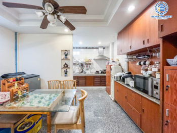 *****ทาวน์เฮ้าส์มือสองนนทบุรี หมู่บ้าน บ้านบัวทอง บางใหญ่-กาญจนาภิเษก เนื้อที่มากถึง 20 ตร.ว. ฟังก์ชัน 3 ห้องนอน 2 ห้องน้ำ 1 ที่จอดรถ บนทำเลเยี่ยม เพียง 300 เมตรก็ถึงรถไฟฟ้าสายสีม่วง "สถานีคลองบางไผ่" และยังใกล้ทางด่วน "ศรีรัช" ในราคาคุ้มสุดในย่านนี้!