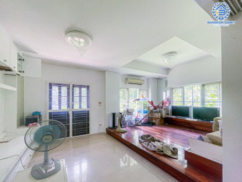 *****บ้านเดี่ยวมือสอง โครงการ ราชพฤกษ์ บางบอน4 หลังมุม เนื้อที่ 100.70 ตร.ว. ฟังก์ชัน 3 ห้องนอน 3 ห้องน้ำ 2 ที่จอดรถ บ้านพร้อมอยู่ ที่คุ้มที่สุดในโครงการ บนทำเลดี เชื่อมต่อถนนเอกชัย-บางบอน ถนนเพชรเกษม69 ใกล้รถไฟฟ้าสายสีน้ำเงิน "สถานีหลักสอง" และจุดขึ้นทางด่วน "พระราม2"