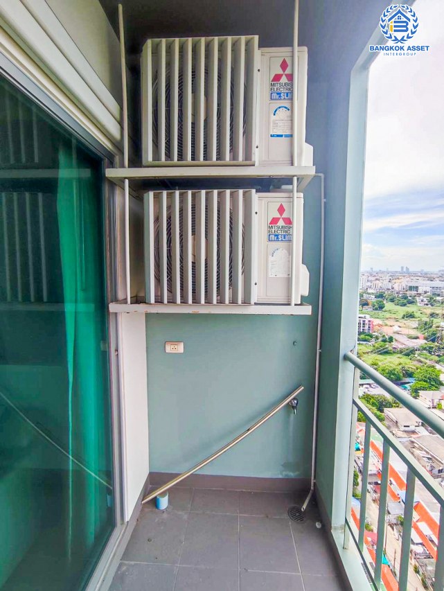 *****คอนโดมิเนียมมือสองกรุงเทพฯ โครงการ ลุมพินีวิลล์ ประชาชื่น-พงษ์เพชร2 ห้องมุม! เนื้อที่กว้าง 31.02 ตร.ม. ฟังก์ชัน 1 ห้องนอน 1 ห้องน้ำ 1 ที่จอดรถ ห้องวิวสวย แถมฟรี! 2 เครื่องปรับอากาศ 1 เครื่องทำน้ำอุ่น ทำเลใกล้รถไฟฟ้า 2 สาย สีม่วง "สถานีศูนย์ราชการนนทบุรี", สีแดง "สถานีบางเขน"และทางด่วน "ประชาชื่น"