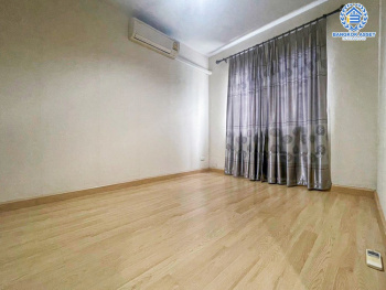 *****ทาวน์เฮ้าส์มือสอง โครงการ เดอะ วิลเลจ บางนา เนื้อที่ 28 ตร.ว. ฟังก์ชัน 4 ห้องนอน 2 ห้องน้ำ 2 ที่จอดรถ ภายในสภาพเหมือนใหม่ พร้อมเข้าอยู่ แถมฟรี! เครื่องปรับอากาศ บนทำเลเดินทางสะดวก เชื่อมต่อถนนบางนา-ตราด ถนนกาญจนาภิเษก ถนนศรีนครินทร์ ใกล้ห้างสรรพสินค้าเมกะบางนา