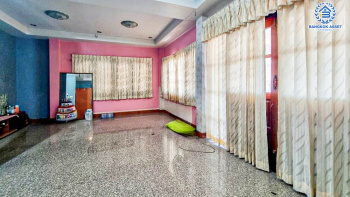 *****บ้านเดี่ยวมือสอง ซอยทรัพย์บุญชัย28 กาญจนาภิเษก เนื้อที่กว้าง 148.80 ตร.ว. ฟังก์ชัน 6 ห้องนอน 5 ห้องน้ำ 4 ที่จอดรถ บ้านหลังใหญ่พื้นที่กว้างขวาง ตอบโจทย์ครอบครัวใหญ่ บนทำเลเดินทางเข้า-ออกในเมืองสะดวก เชื่อมต่อถนนเทพารักษ์ ถนนสุขุมวิท ถนนศรีนครินทร์ ใกล้จุดขึ้นทางด่วนบางพลีสุขสวัสดิ์