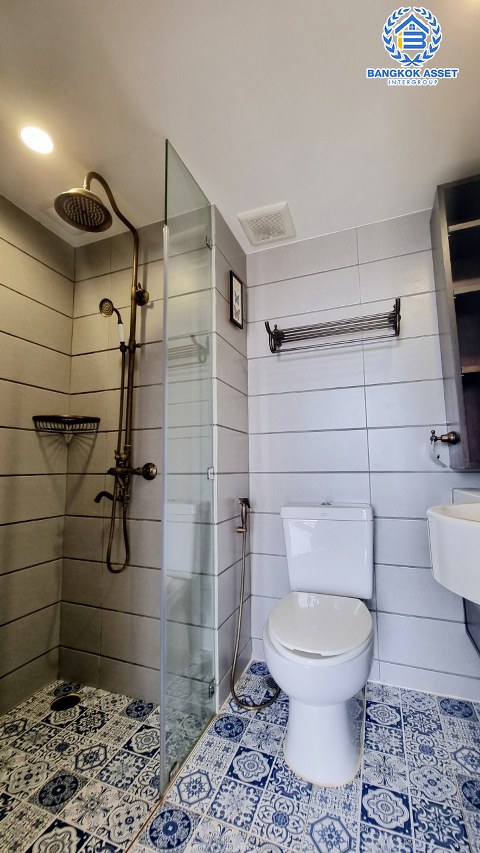 *****คอนโดมิเนียมมือสองกรุงเทพมหานคร โครงการ ลุมพินีวิลล์ ลาดพร้าว-โชคชัย4 เนื้อที่ 28.61 ตร.ม. ฟังก์ชัน 1 ห้องนอน 1 ห้องน้ำ 1 ที่จอดรถ คอนโดรีโนเวทใหม่ บนทำเลติดถนนลาดพร้าว ใกล้ทางด่วน "รามอินทรา" และรถไฟฟ้าสายสีเหลือง "สถานีโชคชัย 4" เพียง 350 เมตร