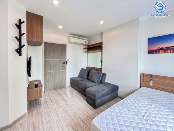 คอนโดมิเนียมมือสอง โครงการ IDEO MOBI บางซื่อ พื้นที่ใช้สอยกว้าง 21.99 ตร.ม. ฟังก์ชัน 1 ห้องนอน 1 ห้องน้ำ 1 ที่จอดรถ ห้องมุมสภาพใหม่ ฟรี! เฟอร์นิเจอร์ พร้อมเข้าอยู่ บนทำเลดี เชื่อมต่อถนนประชาชื่น ถนนประชาราษฎร์สาย2 ใกล้รถไฟฟ้าสายสีม่วง "สถานีเตาปูน" และจุดขึ้นทางด่วน "ศรีรัช"