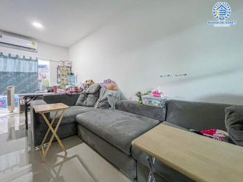 *****ทาวน์เฮ้าส์มือสอง โครงการ คาซ่าวอเตอร์ไซด์ พระราม5  เนื้อที่ 16 ตร.ว. ฟังก์ชัน 3 ห้องนอน 2 ห้องน้ำ บ้านกว้างขวาง ออกแบบสไตล์โมเดิร์น โครงการบรรยากาศริมน้ำ พร้อมเข้าอยู่ได้ทันที เชื่อมต่อถนนราชพฤกษ์ บนทำเลแห่งการเดินทาง ใกล้โครงการรถไฟฟ้าสายสีม่วง "สถานีแยกติวานนท์"