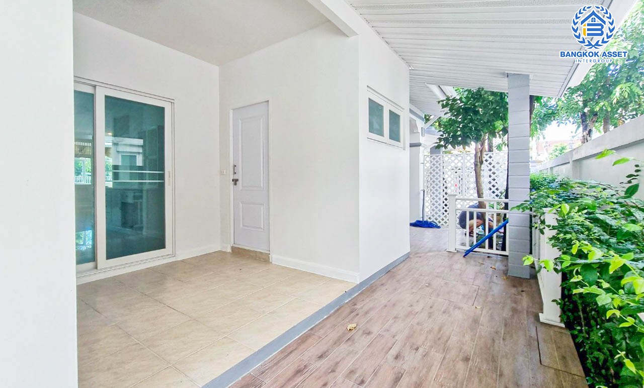 *****บ้านเดี่ยวมือสองนนทบุรี โครงการ เพอร์เฟคมาสเตอร์พีช รัตนาธิเบศร์ หลังมุม! เนื้อที่กว้างขวางถึง 106.7 ตร.ว. ฟังก์ชัน 5 ห้องนอน 5 ห้องน้ำ 2 ที่จอดรถ บ้านสภาพสวย พร้อมอยู่ บนทำเลใกล้รถไฟฟ้าสายสีม่วง "สถานีไทรม้า" เพียง 6 นาทีเท่านั้น เชื่อมต่อ ถนนรัตนาธิเบศร์ ใกล้จุดขึ้นทางด่วน "งามวงศ์วาน"