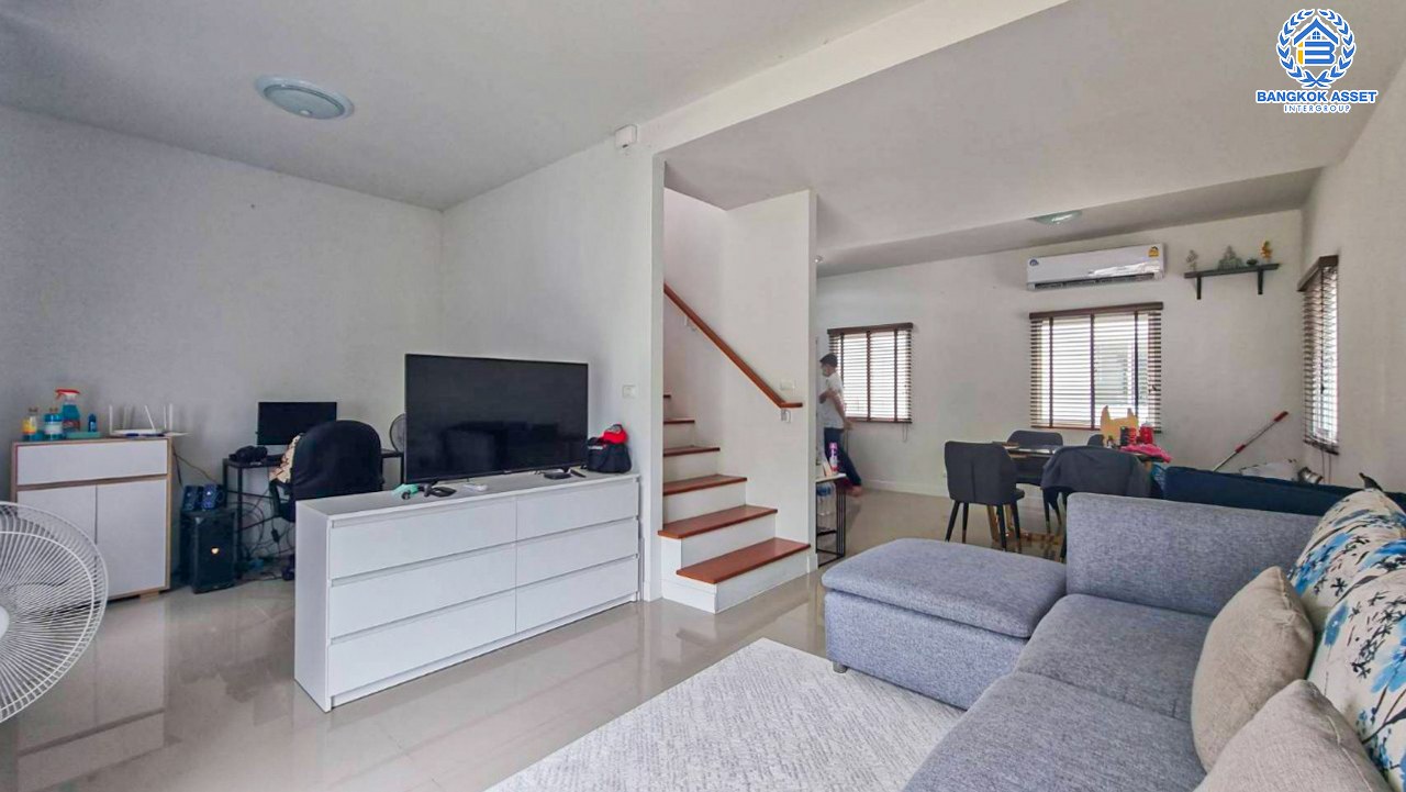 *****บ้านแฝดมือสองสมุทรสาคร โครงการ แลนซีโอ คริป พุทธมณฑลสาย4 เนื้อที่กว้าง 35 ตร.ว. ฟังก์ชัน 3 ห้องนอน 2 ห้องน้ำ 1 ที่จอดรถ แถมฟรี! 3 เครื่องปรับอากาศ 1 เครื่องทำน้ำอุ่น บนทำเลดี เชื่อมต่อถนนพุทธมณฑลสาย4, ถนนเพชรเกษม, ถนนบรมราชชนนี ใกล้จุดขึ้นทางด่วน "เฉลิมมหานคร"