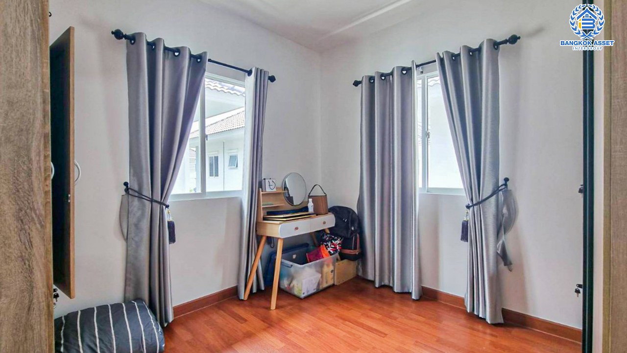 *****บ้านแฝดมือสองสมุทรสาคร โครงการ แลนซีโอ คริป พุทธมณฑลสาย4 เนื้อที่กว้าง 35 ตร.ว. ฟังก์ชัน 3 ห้องนอน 2 ห้องน้ำ 1 ที่จอดรถ แถมฟรี! 3 เครื่องปรับอากาศ 1 เครื่องทำน้ำอุ่น บนทำเลดี เชื่อมต่อถนนพุทธมณฑลสาย4, ถนนเพชรเกษม, ถนนบรมราชชนนี ใกล้จุดขึ้นทางด่วน "เฉลิมมหานคร"