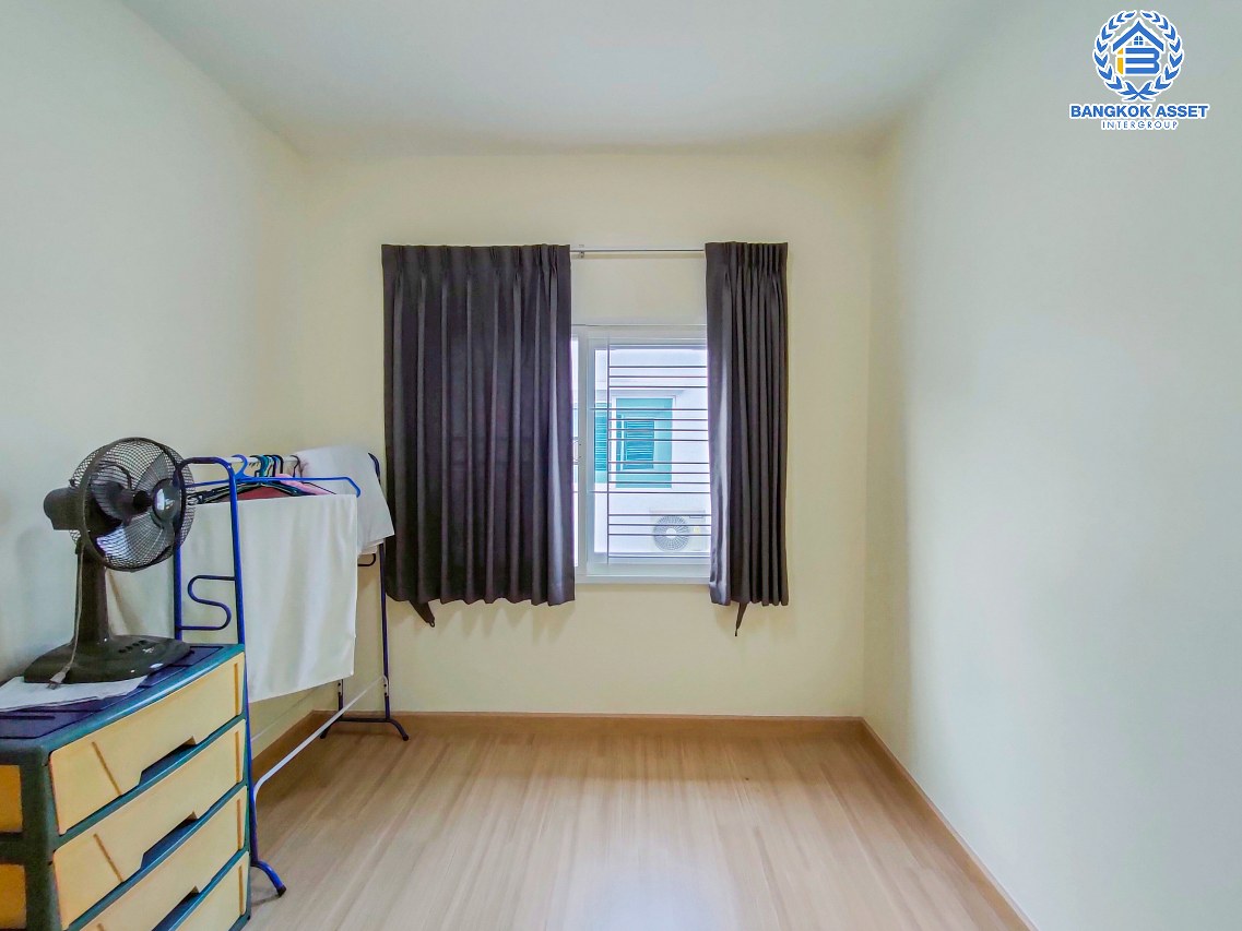 *****ทาวน์เฮ้าส์มือสองนนทบุรี โครงการ กัสโต้ วงแหวน-พระราม5 เนื้อที่ 18.5 ตร.ว. ฟังก์ชัน 3 ห้องนอน 2 ห้องน้ำ 2 ที่จอดรถ บ้านสวย สภาพดี พร้อมอยู่ บนทำเลแห่งการเดินทาง ใกล้รถไฟฟ้าสายสีม่วง "สถานีตลาดบางใหญ่" เพียง 15 นาทีเท่านั้น!!