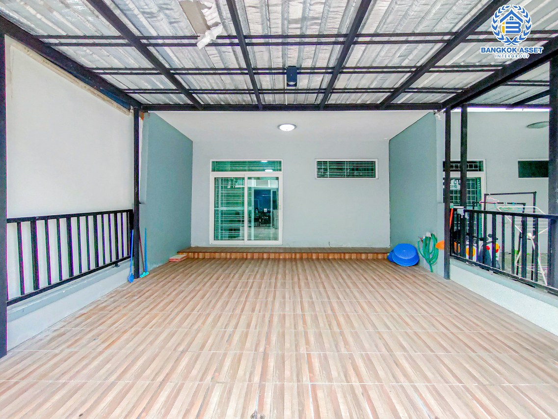 *****ทาวน์เฮ้าส์มือสองนนทบุรี โครงการ กัสโต้ วงแหวน-พระราม5 เนื้อที่ 18.5 ตร.ว. ฟังก์ชัน 3 ห้องนอน 2 ห้องน้ำ 2 ที่จอดรถ บ้านสวย สภาพดี พร้อมอยู่ บนทำเลแห่งการเดินทาง ใกล้รถไฟฟ้าสายสีม่วง "สถานีตลาดบางใหญ่" เพียง 15 นาทีเท่านั้น!!