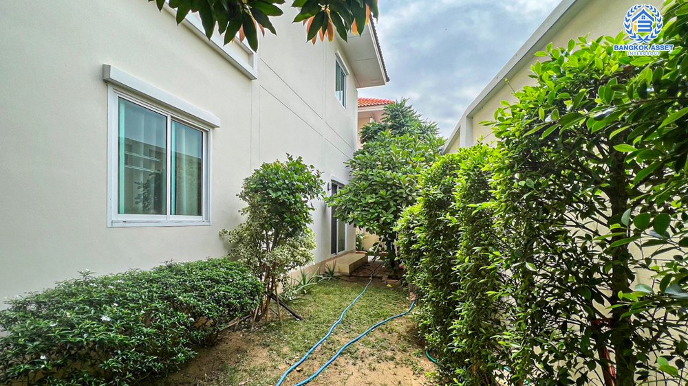 *****ทาวน์เฮ้าส์มือสอง โครงการ นนท์ณิชา บางใหญ่2 เนื้อที่ 32.40 ตร.ว. ฟังก์ชัน 3 ห้องนอน 2 ห้องน้ำ 1 ที่จอดรถ บ้านสภาพดีเยี่ยม ข้างบ้านมีพื้นที่ โครงการตั้งบนบนทำเลดี เชื่อมต่อถนนกาญจนาภิเษก ถนนรัตนาธิเบศร์ ใกล้รถไฟฟ้าสายสีม่วง "สถานีตลาดบางใหญ่" และทางด่วน "ศรีรัช"