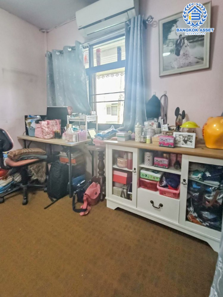 *****บ้านเดี่ยวมือสอง ซอยวัดเชิงกระบือ จรัญสนิทวงศ์ เนื้อที่กว้าง 47 ตร.ว. ฟังก์ชัน 3 ห้องนอน 1 ห้องน้ำ 3 ที่จอดรถ บ้านสภาพเยี่ยม บนพื้นที่กว้างขวาง ทำเลเดินทางสะดวก เชื่อมต่อถนนอิสรภาพ ถนนจรัญสนิทวงศ์ ถนนสิรินธร เชื่อมต่อทุกการเดินทางใกล้ MRT สายสีน้ำเงิน "สถานีบางอ้อ"