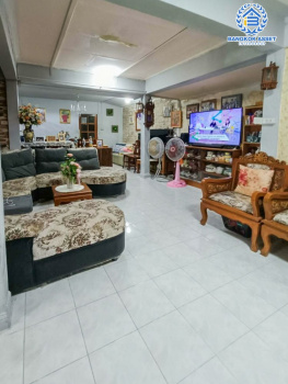 *****บ้านเดี่ยวมือสอง ซอยวัดเชิงกระบือ จรัญสนิทวงศ์ เนื้อที่กว้าง 47 ตร.ว. ฟังก์ชัน 3 ห้องนอน 1 ห้องน้ำ 3 ที่จอดรถ บ้านสภาพเยี่ยม บนพื้นที่กว้างขวาง ทำเลเดินทางสะดวก เชื่อมต่อถนนอิสรภาพ ถนนจรัญสนิทวงศ์ ถนนสิรินธร เชื่อมต่อทุกการเดินทางใกล้ MRT สายสีน้ำเงิน "สถานีบางอ้อ"