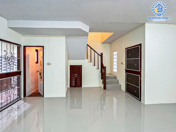 *****ทาวน์เฮ้าส์มือสอง โครงการ พฤกษา14B กาญจนาภิเษก เนื้อที่ 18 ตร.ว. ฟังก์ชัน 3 ห้องนอน 2 ห้องน้ำ 1 ที่จอดรถ บ้านสวย พร้อมอยู่ บนทำเลแห่งการเดินทาง เชื่อมต่อถนนกาญจนาภิเษก ถนนราชพฤกษ์ ใกล้รถไฟฟ้าสายสีม่วง "สถานีคลองบางไผ่" และจุดขึ้นทางด่วน "ศรีรัช"