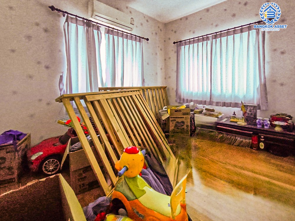 *****บ้านเดี่ยวมือสอง โครงการ เพอร์เฟคพาร์ค วัดพระนอน หลังมุม เนื้อที่ 50.30 ตร.ว. ฟังก์ชัน 3 ห้องนอน 2 ห้องน้ำ 2 ที่จอดรถ บรรยากาศดีมากบ้านอยู่โซนอยู่หน้าสวน ใกล้ทะเลสาบ เดินทางสะดวก เชื่อมต่อถนนถนนกาญจนาภิเษก ใกล้รถไฟฟ้าสายสีม่วง "สถานีตลาดบางใหญ่" และจุดขึ้นทางด่วน "ศรีรัช-วงแหวนฯ"