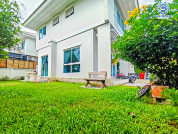 *****บ้านเดี่ยวมือสอง โครงการ เพอร์เฟคพาร์ค วัดพระนอน หลังมุม เนื้อที่ 50.30 ตร.ว. ฟังก์ชัน 3 ห้องนอน 2 ห้องน้ำ 2 ที่จอดรถ บรรยากาศดีมากบ้านอยู่โซนอยู่หน้าสวน ใกล้ทะเลสาบ เดินทางสะดวก เชื่อมต่อถนนถนนกาญจนาภิเษก ใกล้รถไฟฟ้าสายสีม่วง "สถานีตลาดบางใหญ่" และจุดขึ้นทางด่วน "ศรีรัช-วงแหวนฯ"