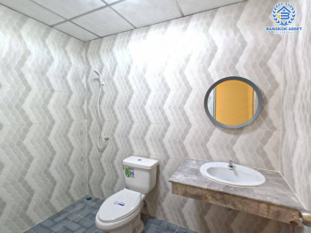 *****ทาวน์เฮ้าส์มือสอง ธราดลวิว รังสิต-นครนายก เนื้อที่ 16 ตร.ว. ฟังก์ชัน 2 ห้องนอน 2 ห้องน้ำ 1 ที่จอดรถ  บ้านสวย ภายในพร้อมเข้าอยู่ ทำเลโครงการยอดเยี่ยม  เชื่อมต่อถนนรังสิต-นครนายก ถนนพหลโยธิน ใกล้รถไฟฟ้าสายสีแดง "สถานีรังสิต"