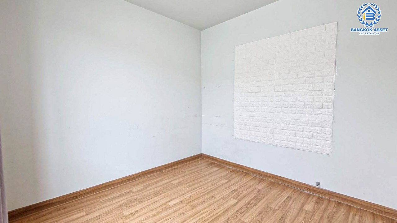 *****ทาวน์เฮ้าส์มือสองนนทบุรี หมู่บ้าน อารียา ไทรน้อย เนื้อที่กว้าง 20.3 ตร.ว. ฟังก์ชัน 3 ห้องนอน 2 ห้องน้ำ 2 ที่จอดรถ ใช้วัสดุอย่างดีทั้งภายนอก แถมฟรี! เครื่องปรับอากาศ บนทำเลดี เข้า-ออกได้หลายเส้นทาง เชื่อมต่อถนนบางกรวย-กรุงเทพ, ถนนบางกรวย-ไทรน้อย จองเลย!