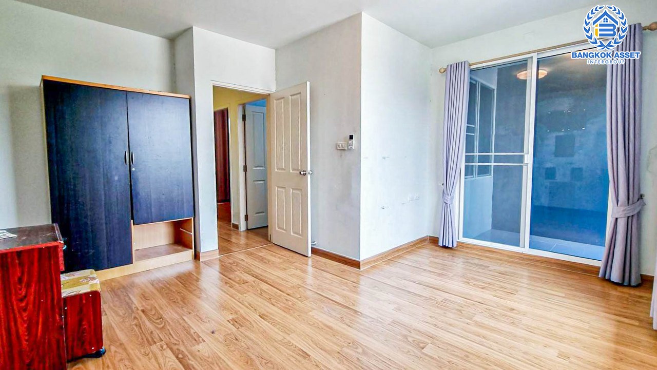 *****ทาวน์เฮ้าส์มือสองนนทบุรี หมู่บ้าน อารียา ไทรน้อย เนื้อที่กว้าง 20.3 ตร.ว. ฟังก์ชัน 3 ห้องนอน 2 ห้องน้ำ 2 ที่จอดรถ ใช้วัสดุอย่างดีทั้งภายนอก แถมฟรี! เครื่องปรับอากาศ บนทำเลดี เข้า-ออกได้หลายเส้นทาง เชื่อมต่อถนนบางกรวย-กรุงเทพ, ถนนบางกรวย-ไทรน้อย จองเลย!