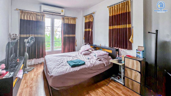 *****บ้านแฝดมือสอง โครงการ รติรมย์ ฟิฟท์ ราชพฤกษ์-ปิ่นเกล้า หลังมุม เนื้อที่ 42 ตร.ว. ฟังก์ชัน 3 ห้องนอน 3 ห้องน้ำ 2 ที่จอดรถ บ้านสภาพดี บรรยากาศเป็นส่วนตัว ให้ความรู้สึกเหมือนบ้านเดี่ยว บนทำเลยอดนิยม เชื่อมต่อถนนสวนผัก ถนนราชพฤกษ์ ถนนบางกรวย-ไทรน้อย ใกล้เซ็นทรัลเวสต์วิลล์ และจุดขึ้นทางด่วน "ศรีรัช"