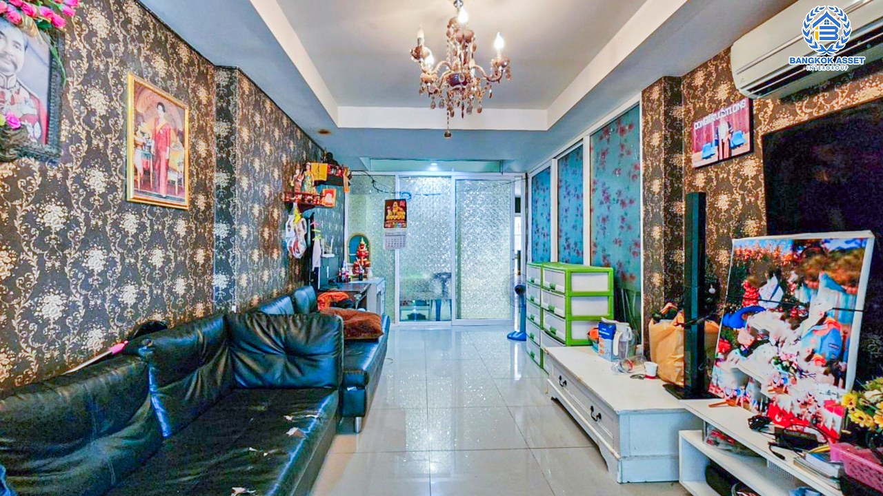 *****ทาวน์เฮ้าส์มือสองนครปฐม โครงการ มณฑาทิพย์ เพชรเกษม หลังมุม! เนื้อที่กว้างขวางถึง 57.6 ตร.ว. ฟังก์ชัน 6 ห้องนอน 4 ห้องน้ำ 1 ที่จอดรถ ทาวน์เฮ้าส์หลังใหญ่เท่าบ้านเดี่ยว!! บนทำเลดี เชื่อมต่อถนนเพชรเกษม, ถนนราชวิถี ราคาคุ้มสุดในย่านนี้