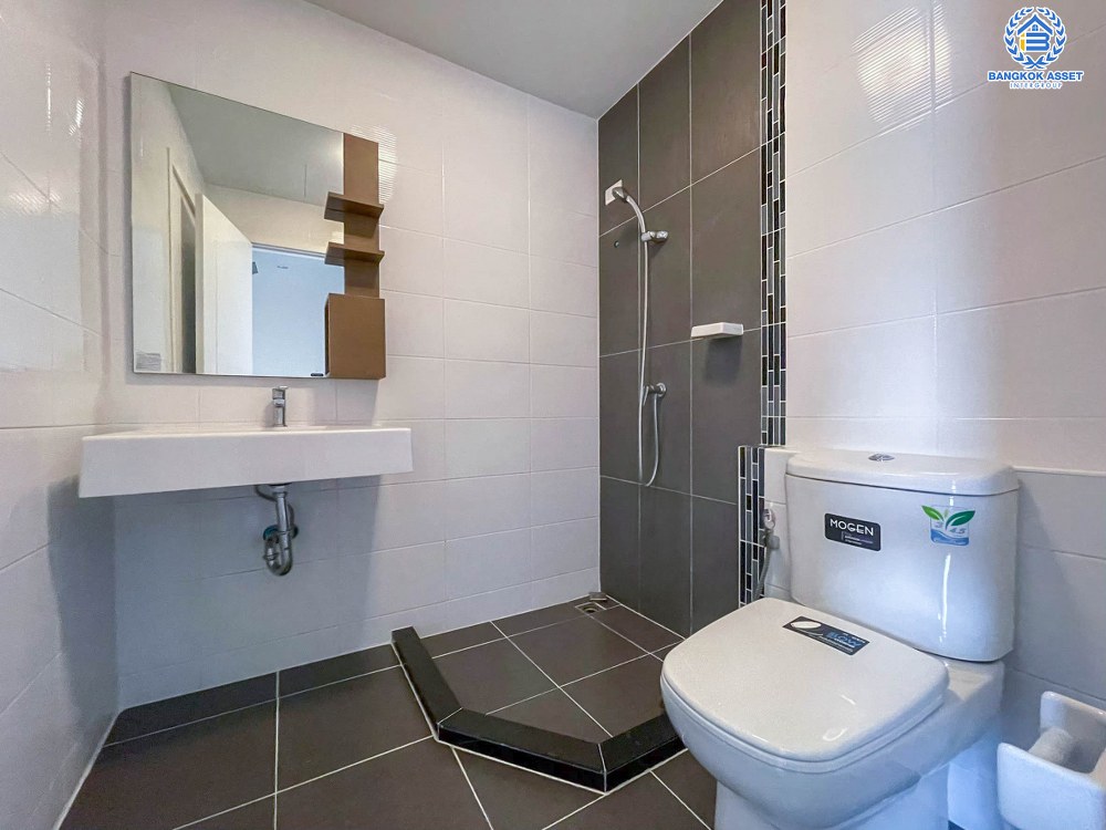 *****ทาวน์เฮ้าส์มือสองย่านนนทบุรี โครงการ เนเชอร่า เทรนด์ รัตนาธิเบศร์-ราชพฤกษ์ เนื้อที่ 18.7 ตร.ว. ฟังก์ชัน 3 ห้องนอน 2 ห้องน้ำ 2 ที่จอดรถ บนทำเลแห่งการเดินทาง เพียง 10 นาทีก็ถึงรถไฟฟ้าสายสีม่วง "สถานีบางพลู" ใกล้ทางด่วน "ศรีรัช"